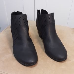 Route 66 ankle boots